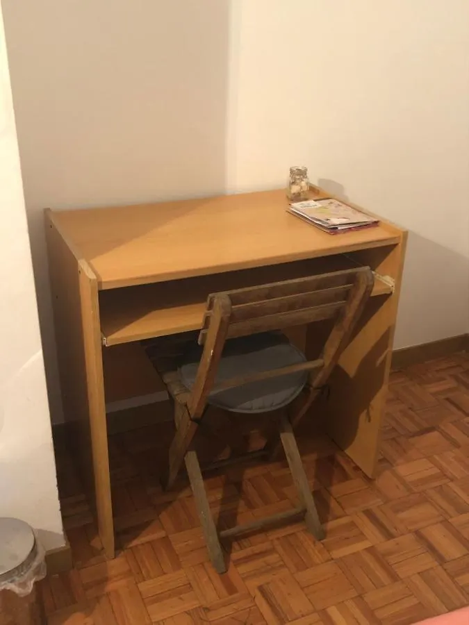Habitacion Doble Privada En 피게레스 홈스테이